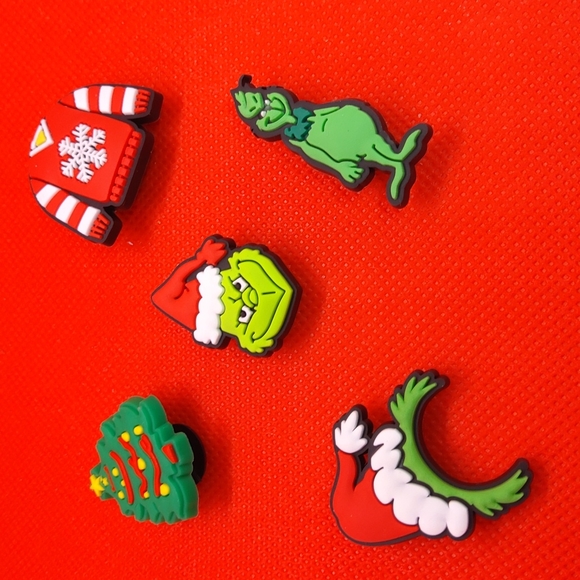 #2 Grinch Shoe Charms - 5 pcs in set - Picture 1 of 2